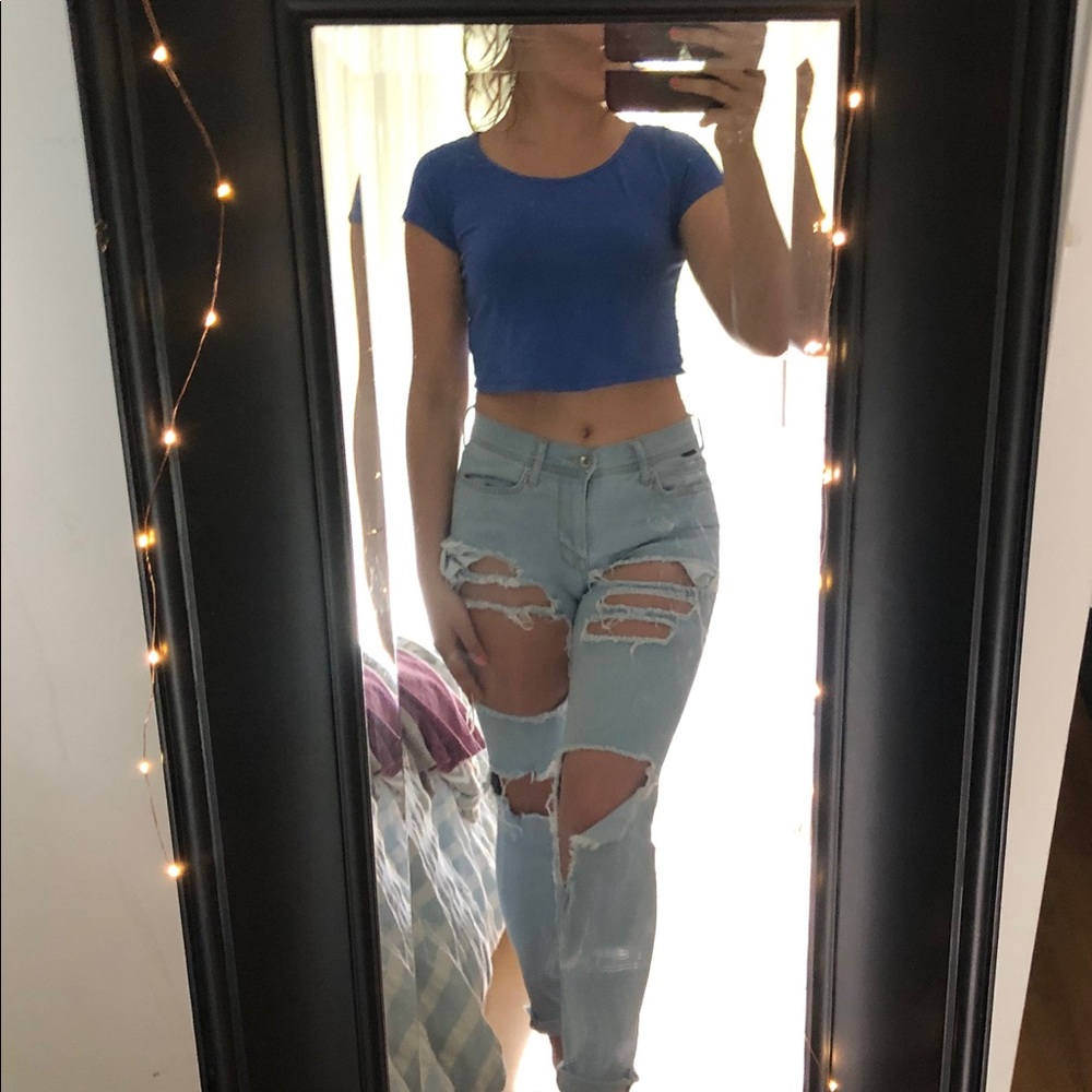 Blue crop top